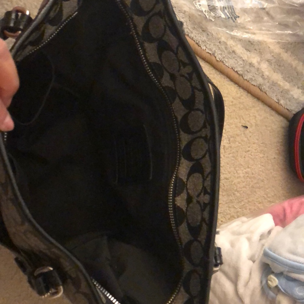Coach Bag - Picture 2 of 6